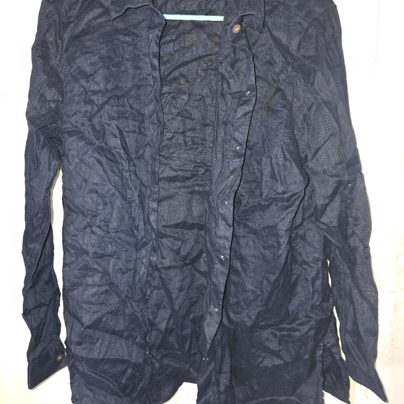 Women's button-up shirt - Picture 2 of 3